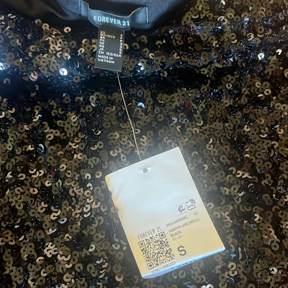 Black flare sequin pants New! forever, 21